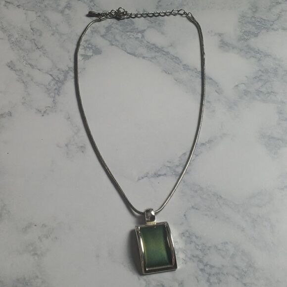 Green Necklace - Picture 3 of 5
